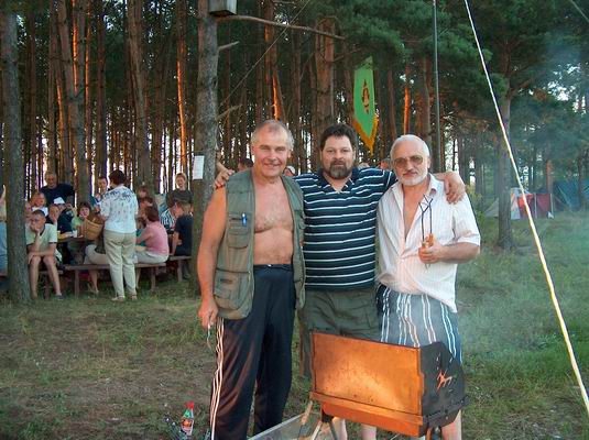 Ly1hs 2004