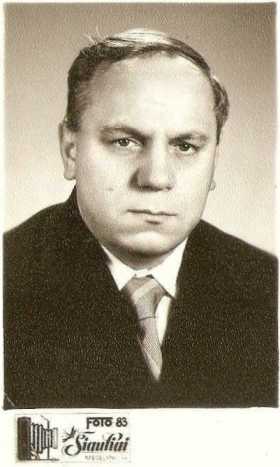 Ly3bfz foto 1983 m