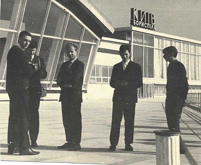 pakelyje
